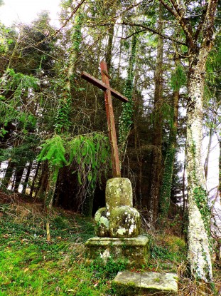 Zancona, un borgo mistico