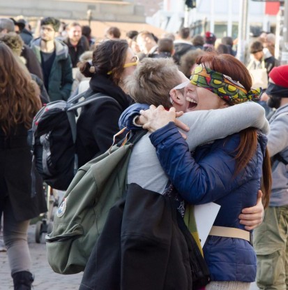 Milano è primavera! Io mi fido! abbracci gratis