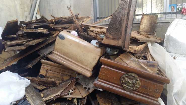 Andare al cimitero qui è pericoloso