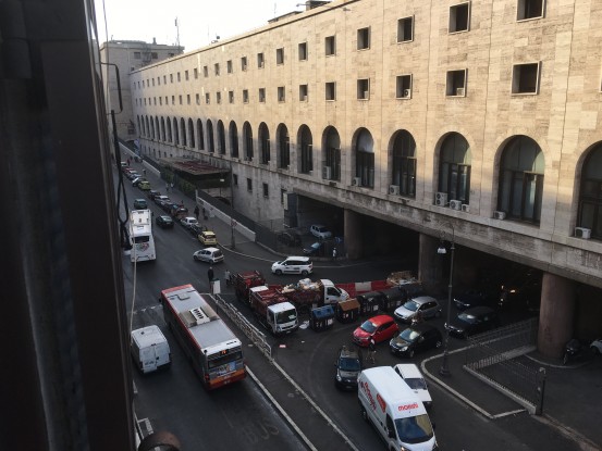 Discarica e smaltimento rifiuti a cielo aperto