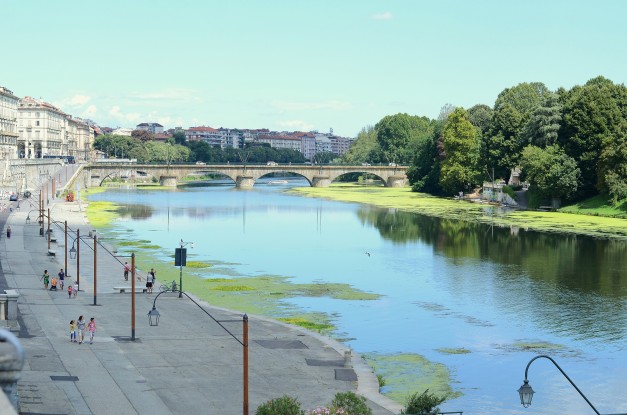 (Brutto) spettacolo per turisti