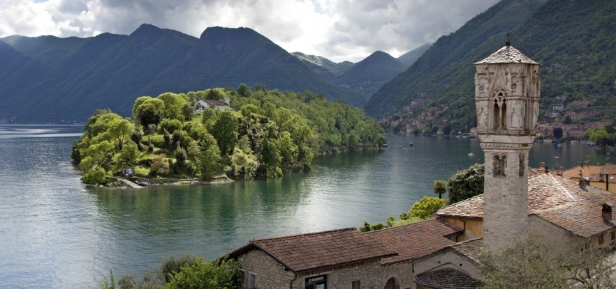 L’isola incantata sul lago