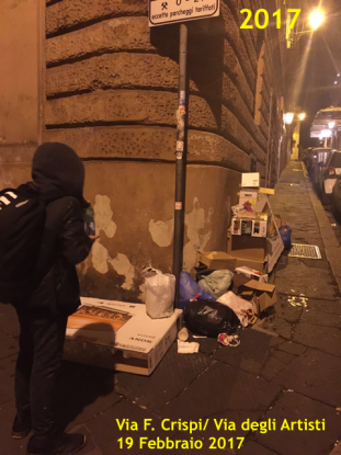 Roma, incivili in pieno centro [FOTO]