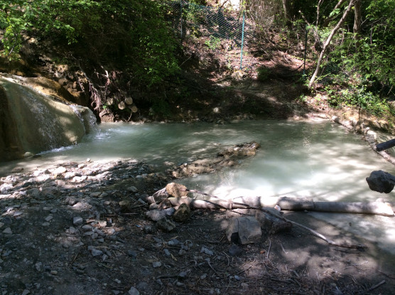 La magia delle terme naturali, un angolo di paradiso [FOTO]