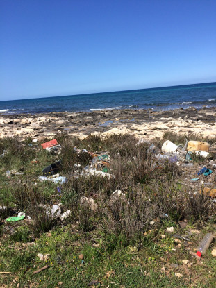 Carovigno, bandiera blu o bandiera nera? [Foto gallery]